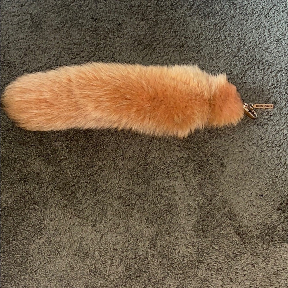 miu miu fox fur key chain